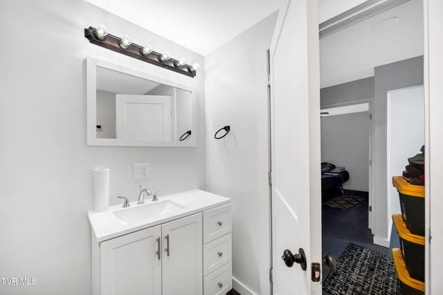 1658 Echo Court, Kingsport, TN 37665