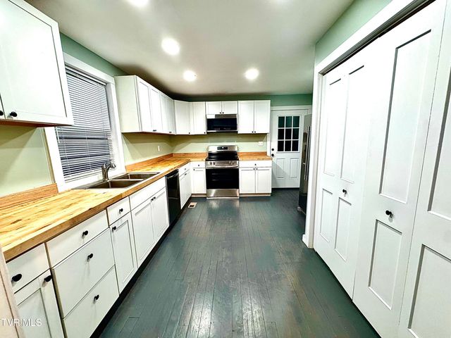 1658 Echo Court, Kingsport, TN 37665