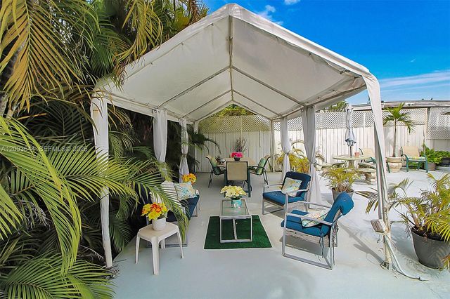 19100 SW 125th Ave, Miami, FL 33177