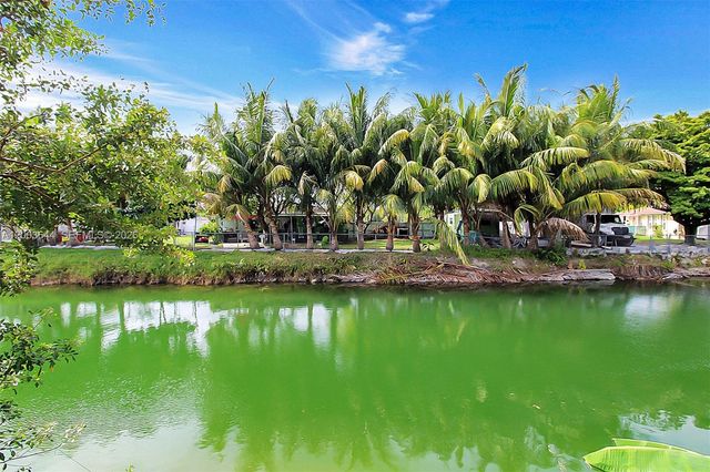 19100 SW 125th Ave, Miami, FL 33177