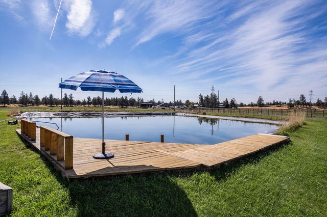 3885 NE Xenolith Street, Terrebonne, OR 97760