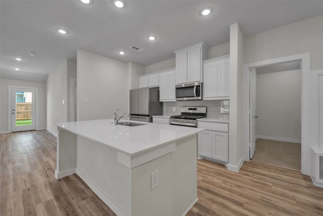 307 Sun Harvest Drive, Royse City, TX 75189