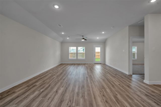 307 Sun Harvest Drive, Royse City, TX 75189