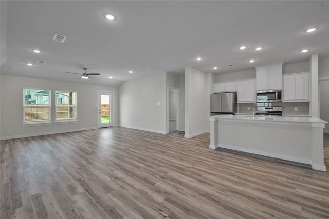 307 Sun Harvest Drive, Royse City, TX 75189