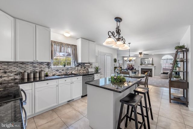 6 SAINT JOHNS CT, Stafford, VA 22556