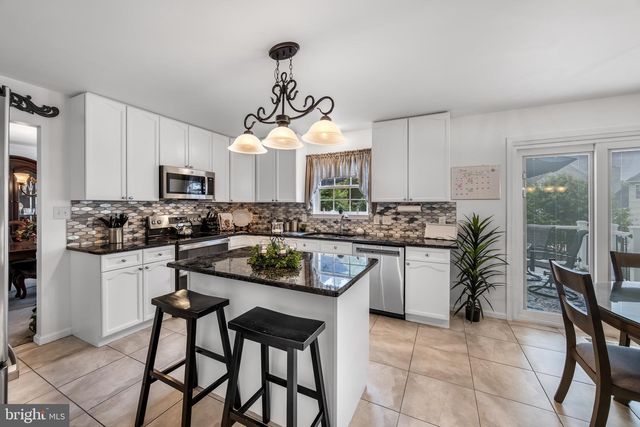 6 SAINT JOHNS CT, Stafford, VA 22556