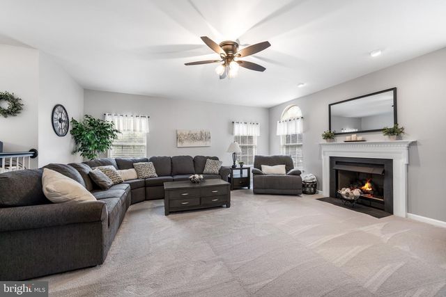 6 SAINT JOHNS CT, Stafford, VA 22556