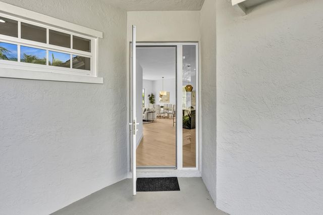 629 Masters Way, Palm Beach Gardens, FL 33418