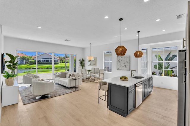 629 Masters Way, Palm Beach Gardens, FL 33418