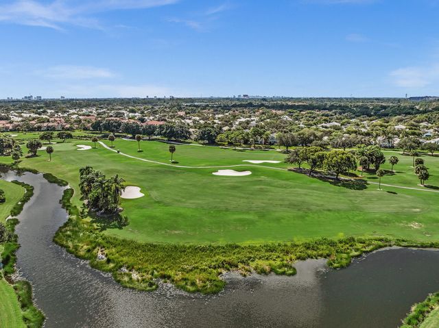 629 Masters Way, Palm Beach Gardens, FL 33418