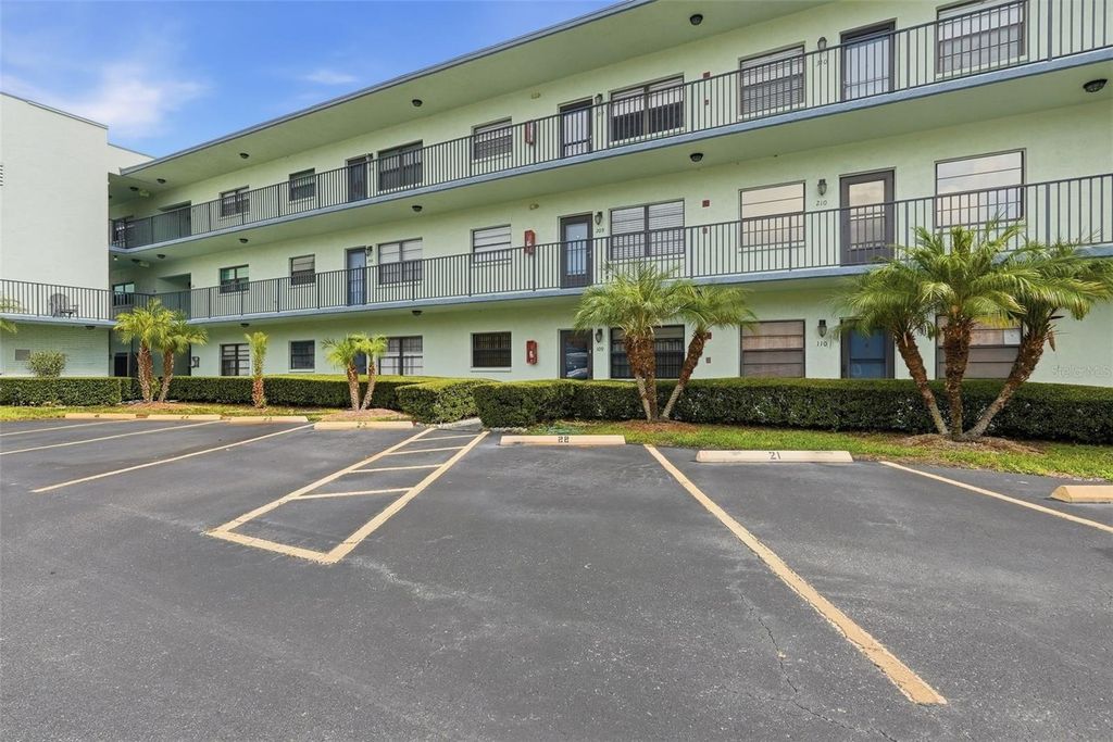 5973 TERRACE PARK DRIVE N 109, St Petersburg, FL 33709