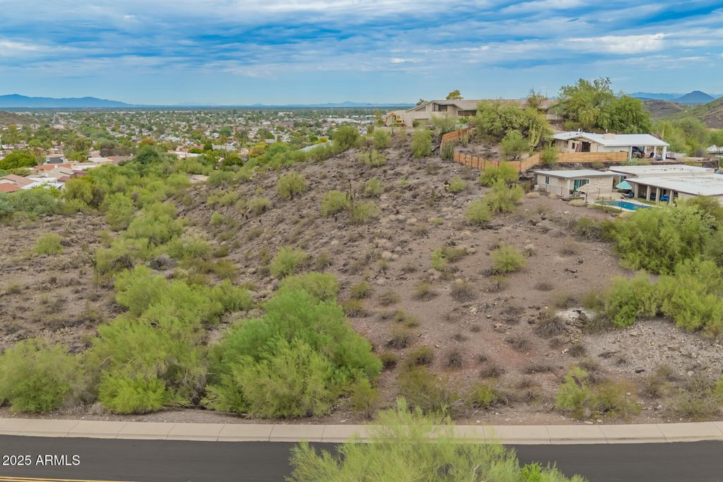 12861 N 8TH Avenue -, Phoenix, AZ 85029 — photo 2