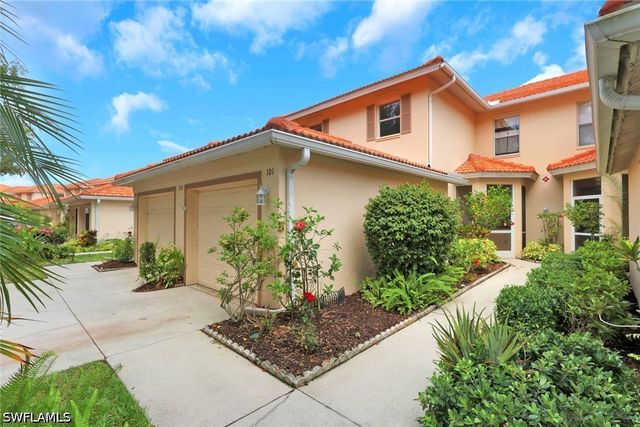 320 Robin Hood CIR 101, Naples, FL 34104