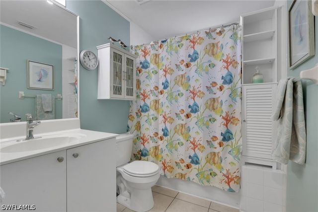 320 Robin Hood CIR 101, Naples, FL 34104