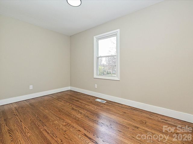 441 Holly Circle, Mount Holly, NC 28120