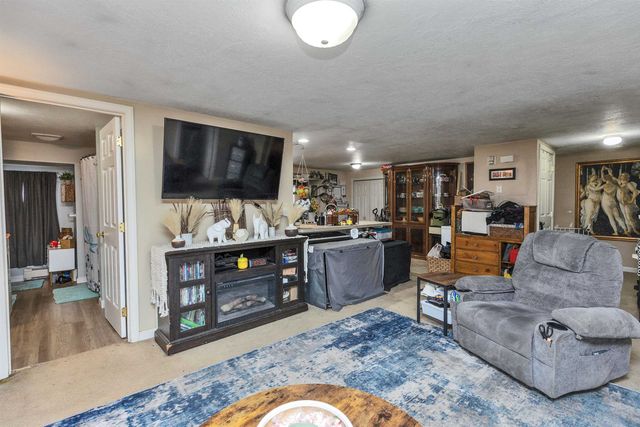 949 Turnpike Road, New Ipswich, NH 03071