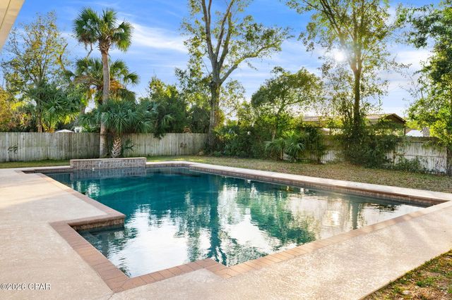 702 Michigan Avenue, Lynn Haven, FL 32444