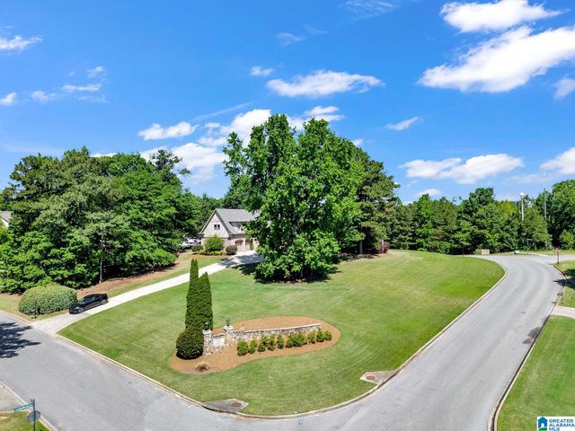 8480 LEDGE CIRCLE, Trussville, AL 35173