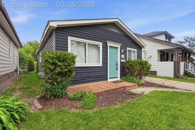 733 Camden Street, Ferndale, MI 48220