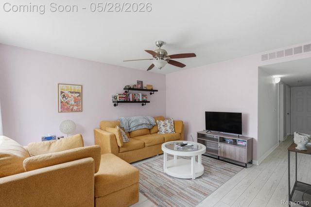 733 Camden Street, Ferndale, MI 48220
