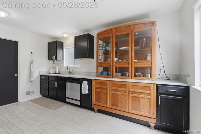 733 Camden Street, Ferndale, MI 48220
