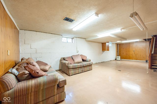 6330 Ida Street, Indianapolis, IN 46241