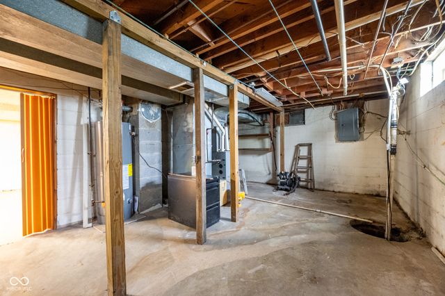 6330 Ida Street, Indianapolis, IN 46241