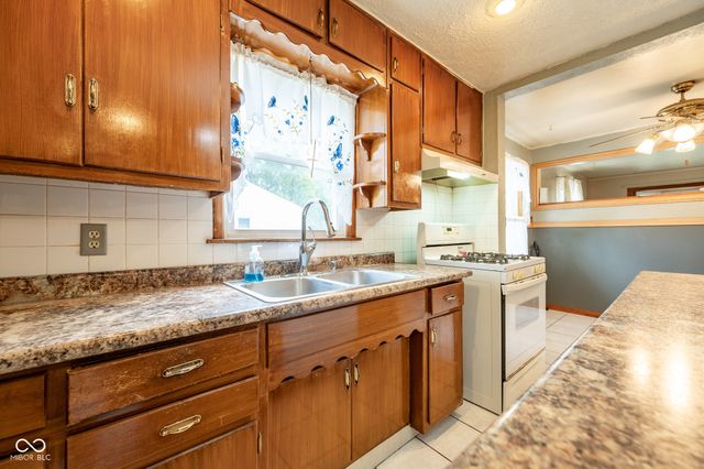 6330 Ida Street, Indianapolis, IN 46241