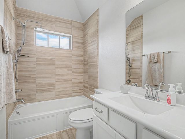 6019 Dovetail Cliff Court, Katy, TX 77493