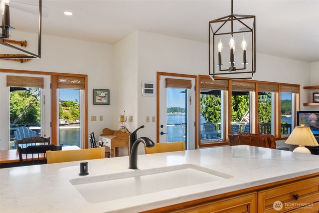9941 Mariner Drive NW, Olympia, WA 98502