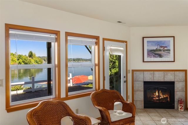 9941 Mariner Drive NW, Olympia, WA 98502