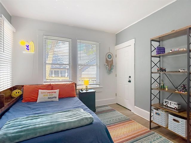 105 W ELM STREET, Tampa, FL 33604