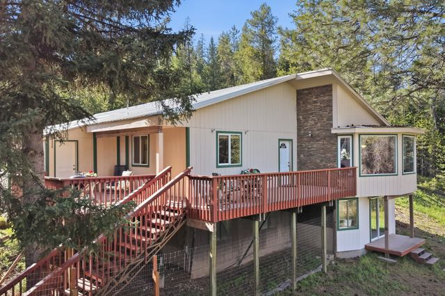 4273 Garden Spot Rd, Loon Lake, WA 99148