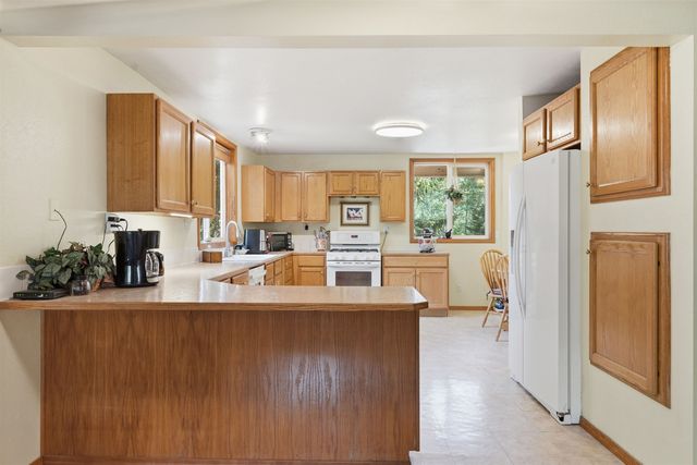 4273 Garden Spot Rd, Loon Lake, WA 99148