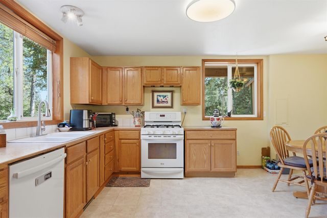 4273 Garden Spot Rd, Loon Lake, WA 99148