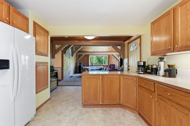 4273 Garden Spot Rd, Loon Lake, WA 99148
