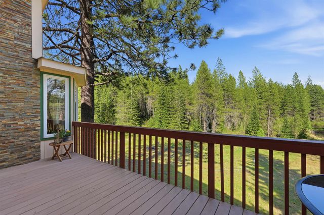 4273 Garden Spot Rd, Loon Lake, WA 99148