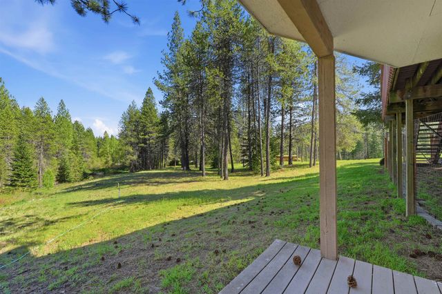 4273 Garden Spot Rd, Loon Lake, WA 99148