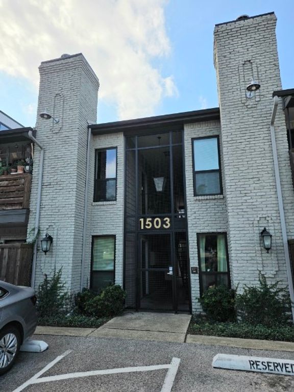 1503 N Garrett Avenue 103, Dallas, TX 75206
