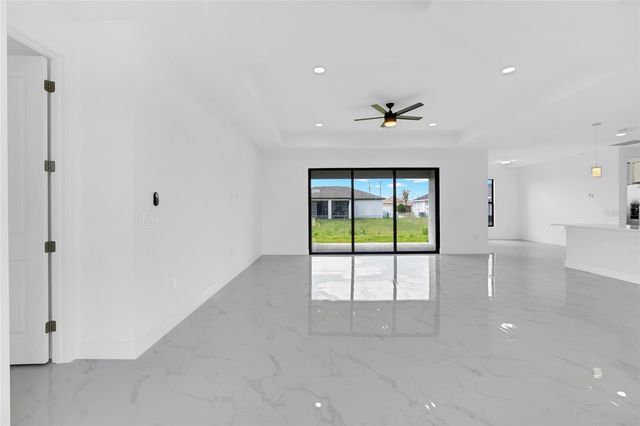 2915 23RD STREET SW, Lehigh Acres, FL 33976