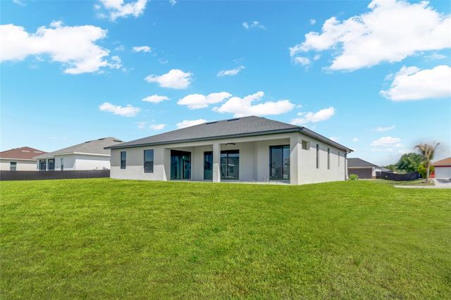 2915 23RD STREET SW, Lehigh Acres, FL 33976