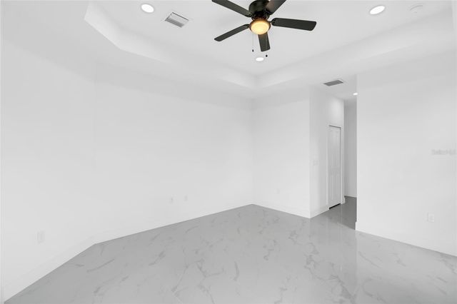 2915 23RD STREET SW, Lehigh Acres, FL 33976