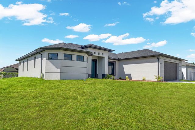 2915 23RD STREET SW, Lehigh Acres, FL 33976