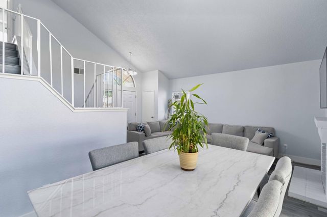 3552 Del Sol Way, Sacramento, CA 95834