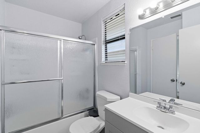 3552 Del Sol Way, Sacramento, CA 95834