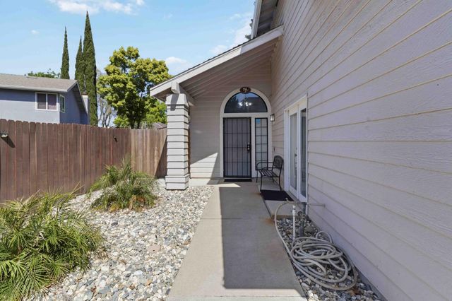 3552 Del Sol Way, Sacramento, CA 95834