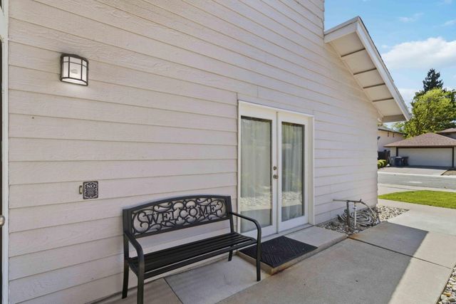 3552 Del Sol Way, Sacramento, CA 95834