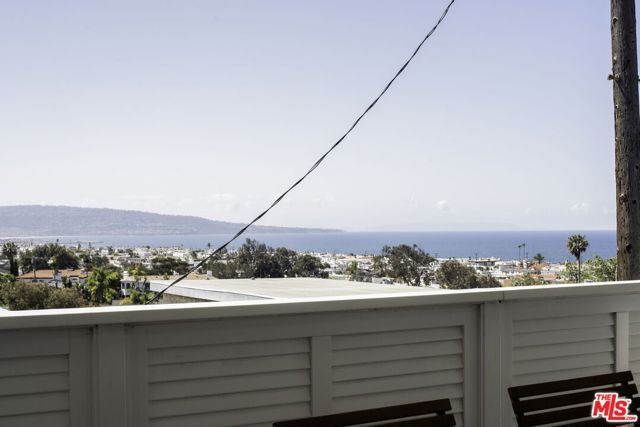 636 12th Street, Manhattan Beach, CA 90266