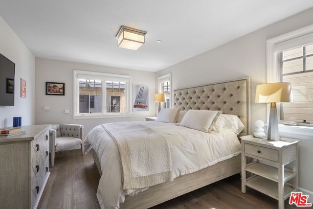 636 12th Street, Manhattan Beach, CA 90266