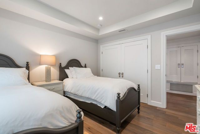 636 12th Street, Manhattan Beach, CA 90266